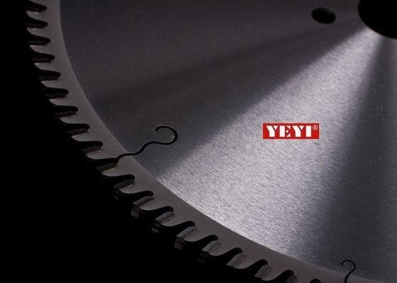 la circulaire de CTT de 300mm scie la lame, panneau en métal scie que les lames scie des lames avec la longue vie de coupe