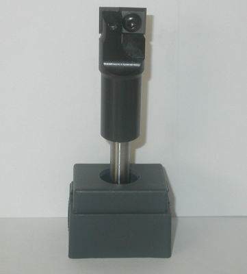 Le fond micro de nettoyage de commande numérique par ordinateur de carbure de tungstène de grain mordu avec le peu réversible de routeur de commande numérique par ordinateur de couteaux
