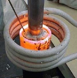 équipement à haute fréquence de chauffage par induction de l'industrie 160KW avec le système de refroidissement par l'eau